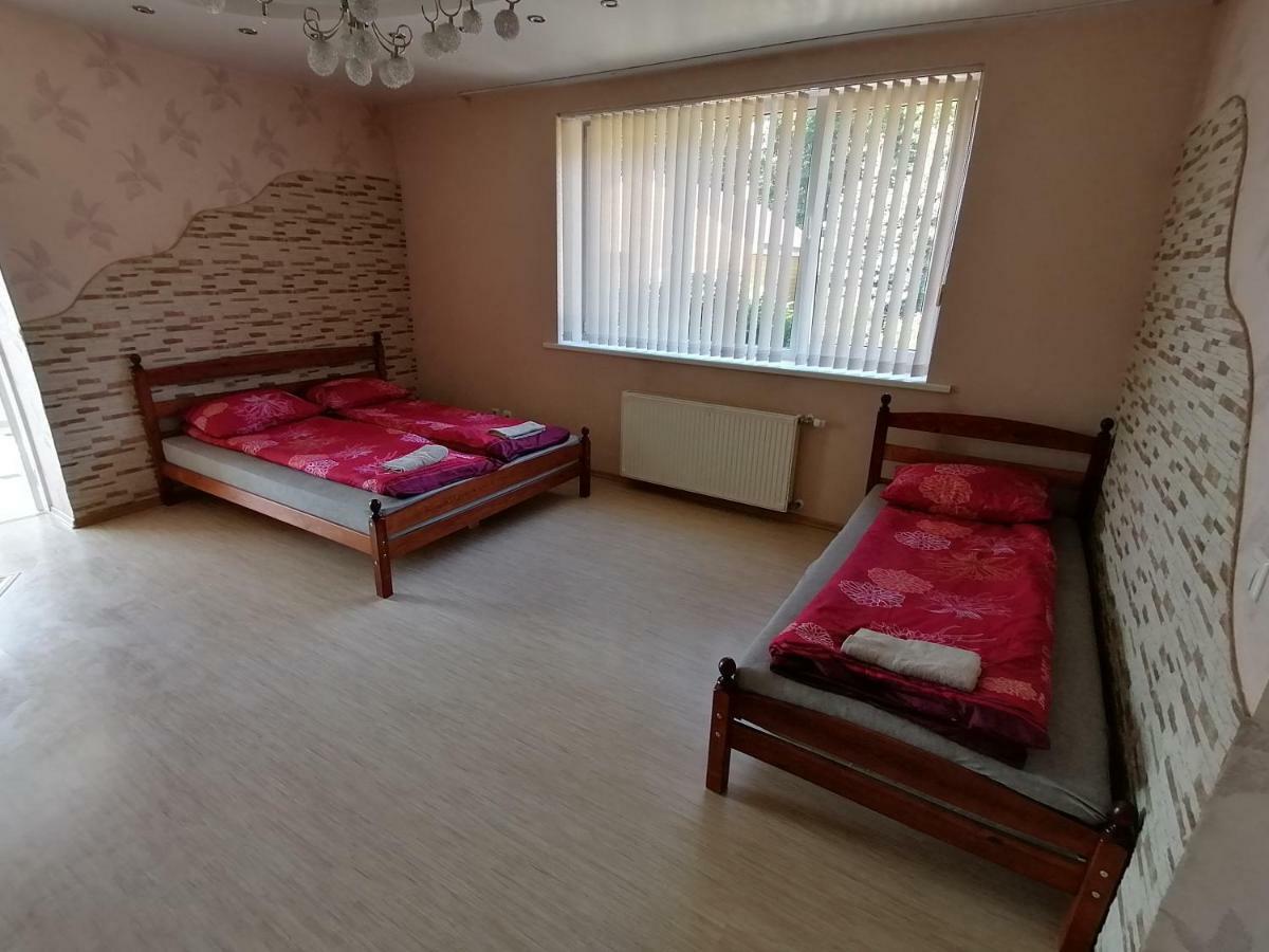 Kempings Ceļmalnieki Liepaja Bagian luar foto